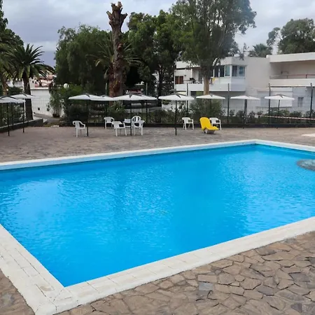 شقة Modern With Terrace In - Bravo's House *